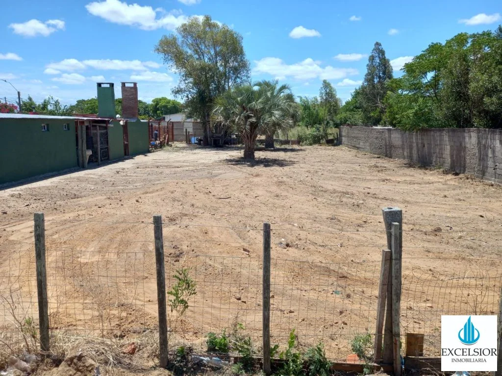 Amplio terreno a la venta - Imagen 1