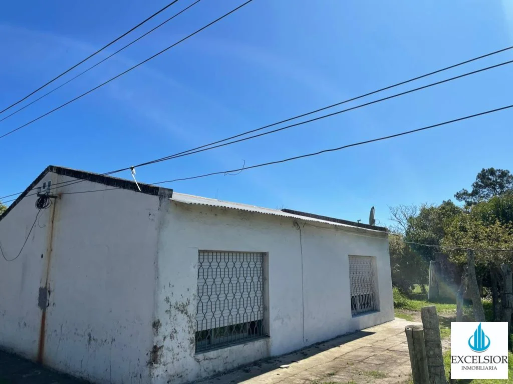 Frenta Parador Municipal - Imagen 1